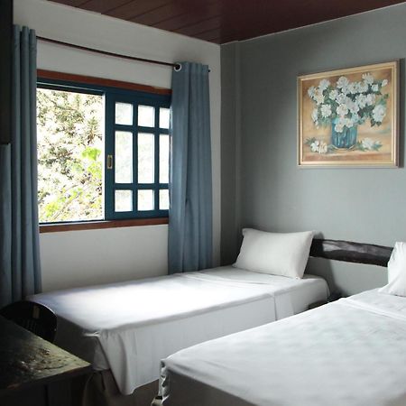Cr Hotel Bueno - Antigo Hotel Serras De Goyaz Goiânia Exterior foto A room at the hotel